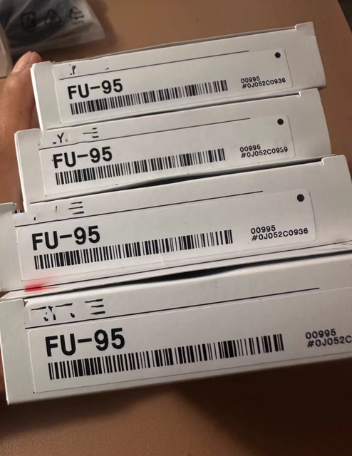 Brand New Original FU-95 Fiber Optic Sensor Suitable for Industrial Automation, Equipment Inspection, and Other Occasions