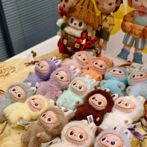 เข็มกลัด V4กล่องปริศนาสำหรับตุ๊กตาจี้ขนาดเล็ก10ซม. ทำจากมอนสเตอร์ labubu - Product Image 3