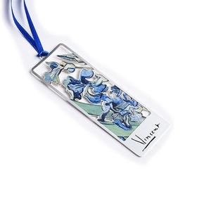 Marcapáginas de Diseño Único en Color Azul con Grabado Hueco y Borla, Regalo Navideño - Product Image 4