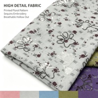 Tissu en denim 100 % coton perforé imprimé, broderie de sequins, tissu de mode personnalisé pour robe, jupe, vêtement femme, 330 GSM – Grande Vente