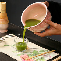 Ensemble de thé matcha japonais traditionnel personnalisé en céramique avec fouet, bol chawan, outils et coffret cadeau pour la cérémonie du thé