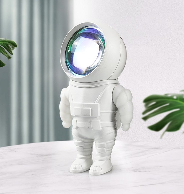 2025 New Design Christmas Gift Smart Mini Astronaut Sunset Lamp Projector for Bedroom Kids Gift