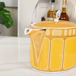 European Luxury Yellow Bone China Eco-Friendly <b>Tea</b> <b>Set</b> with Coffee Cup and Saucer for Home Use and Wedding Gifts - Product Image 5