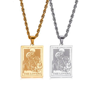 Collier en acier au titane unisexe Halloween pour la conception originale de crâne de hip-hop pendentif d'amant créatif <span class=keywords><strong>personnalisé</strong></span> pour <span class=keywords><strong>couple</strong></span> - Product Image 1