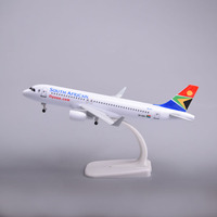 Modèle d'avion A320 de 20 cm avec logo personnalisé Afrique du Sud, en résine, pour décoration de bureau, vitrine de collection, idéal pour Noël