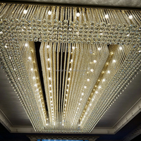 Lustre rectangulaire de luxe en verre cristal, à montage encastré, avec pampilles en cristal K9, idéal pour les projets de hall d'hôtel
