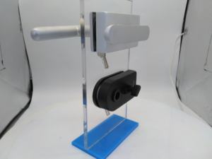 Piastra di alluminio <span class=keywords><strong>ACCA</strong></span> serratura porta a battente vetro a vetro senza cornice serratura porta con maniglia a leva - Product Image 6