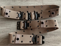 Fabrication chinoise ceinture en PP de couleur beige avec 2 rangées d'œillets noirs et boucle à double crochet