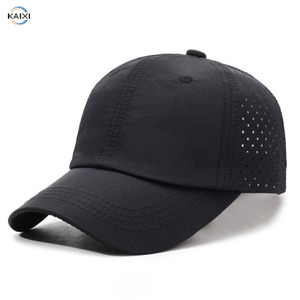Berretto da Baseball con Logo personalizzato di alta qualità traforato da Golf impermeabile con taglio Laser per tutti - Product Image 3