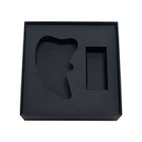 Boîtes cadeaux rigides de luxe sur mesure pour équipements de soins de la peau, avec revêtement UV, couvercle gaufré, base mate, laminage mat et doublure en éponge