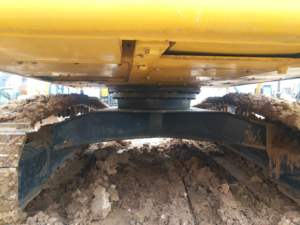 Excavadora usada de 21 toneladas Komatsu PC210 PC200 PC240 Pc350CE EPA Maquinaria de movimiento de tierras Excavadora sobre orugas usada en oferta. - Product Image 6