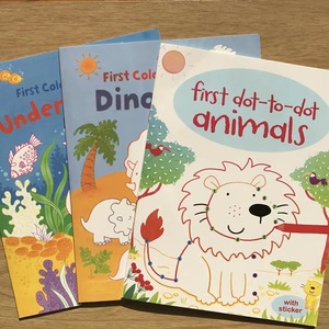 Livre d'<span class=keywords><strong>autocollants</strong></span> pour enfants <span class=keywords><strong>Usborne</strong></span> en anglais original, avec des images à colorier, à peindre et à gratter, fabriqué en Chine - Product Image 2