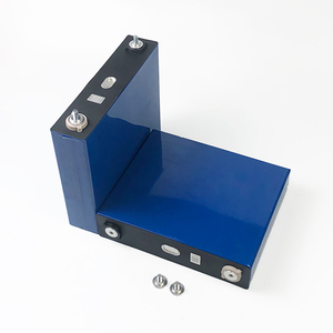 Batería de Iones de Litio de Grado CatL 3.2V 140AH con Certificación de Calidad Oficial para Sistemas de Almacenamiento de Energía Solar - Product Image 5