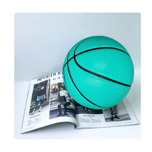 Ballon de <span class=keywords><strong>basket</strong></span> en cuir PU de <span class=keywords><strong>haute</strong></span> qualité, taille 7, durable, pour hommes et femmes adultes, entraînement en salle et en extérieur - Product Image 4