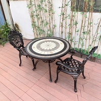 Vente en gros de tables et de chaises en fonte d'aluminium, ensemble de table à manger pour terrasse extérieure, une table et quatre chaises pour un usage urbain en ville