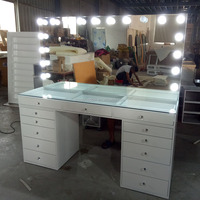 Meuble de salon de beauté, tiroir de maquillage, table de miroir avec lumières led