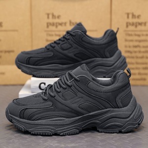 Zapatos de Hombre Negros Estilo 2026, Antideslizantes y Resistentes al Desgaste, para Correr y Deportes, con Suela Gruesa - Product Image 2
