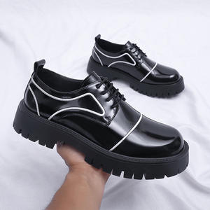 Zapatos de Hombre Estilo Británico con Punta Redonda, Suela Gruesa, Calzado Formal y Casual de Negocios, Zapatos de Cuero con Suela Gruesa para Hombre, de Una Pieza - Product Image 4