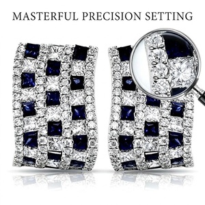 Pendientes de Aro Anchos de Lujo con Zafiro Azul Real, Oro Blanco Sólido de 18K, Diamantes Pavé con Corte Princesa, Joyería Fina, MOQ 1 ud. - Product Image 2