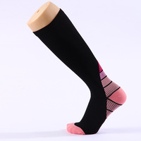 Chaussettes de compression OEM hommes et femmes sport course marathon 20-30 chaussettes de compression logo personnalisé personnalisé personnalisé