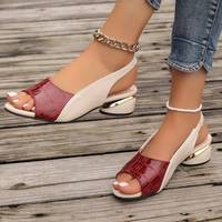 Sandales à talon compensé pour femmes, nouvelles sandales d'été à bout ouvert, semelle épaisse, mode rétro, chaussures de plage, pantoufles d'extérieur pour femmes, sandales compensées