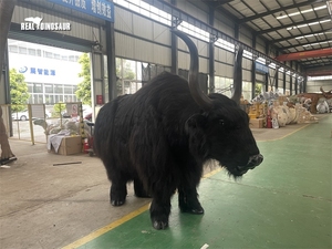 Disfraz de toro realista para espectáculo de lucha - Product Image 5