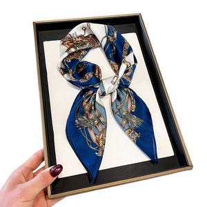 Écharpe en satin de soie à imprimé cachemire de luxe pour femme, foulard carré vintage 70x70cm, élégant pour le bureau, très vendu - Product Image 5