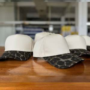 Casquettes vierges en gros avec broderie de logo personnalisé pour hommes, Gorras, Casquettes Dad Hat Snapback 5 panneaux bicolores, Casquettes Trucker Vintage, Casquettes de baseball - Product Image 2