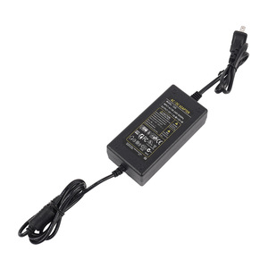 อะแดปเตอร์ T200 AC DC 12V 5A 60W เอาต์พุตสำหรับที่ชาร์จแบตเตอรี่แบบตั้งโต๊ะอินพุต100-240V - Product Image 1