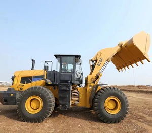 Cargadora Compacta de Ruedas 676F de 7 Toneladas, Equipo de Preparación de Sitios, Mini Cargadora Frontal, Cargadora con Pala para Gestión de Residuos - Product Image 6