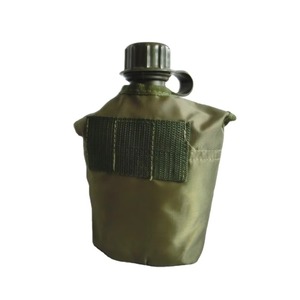 Échantillon gratuit : Gourde portable vert olive avec sangle spéciale, résistante à l'usure et à l'eau, idéale pour la survie en milieu sauvage. - Product Image 6