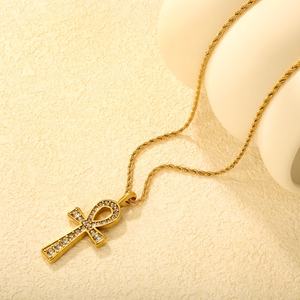 Collar de Cadena de Acero Inoxidable Chapado en Oro PVD de 18K, Estilo Hip Hop Punk, con Colgante de Corazón y Cruz, Joyería para Mujer, Collar con Colgante de Circonio de Moda - Product Image 2