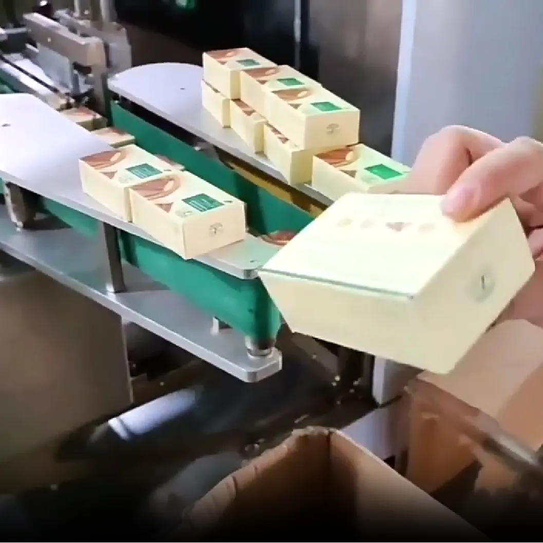 Nichtstandard kundenspezifische horizontale einweg-Latexhandschuhe automatische Packbox Verpackung Kartonmaschine