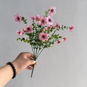 Vendita calda con foglie di eucalipto fiori artificiali finto fiore margherita per la decorazione del giardino - Product Image 5