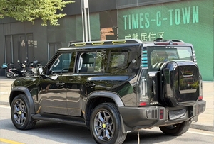 Jetour Traveler 2.0TD 4WD SUV tout-terrain 5 places essence turbo 2023 à vendre - Product Image 4