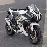 Motocyclette sportive haute performance d'occasion de 250cc à 400cc |   Spécifications de course à 6 vitesses |   Machine à moteur homologuée pour la route