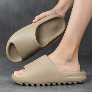 Sandalias unisex de suela gruesa EVA, antideslizantes, con amortiguación suave, para interiores y exteriores, listas para enviar. - Product Image 2