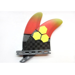 Underice Nieuwste Surf Thruster Tri Set Half Carbon Fins Glasvezel Surf Fin Grote Honingraat Kern Dubbele Tabs Surfboard Fin - Product Image 3