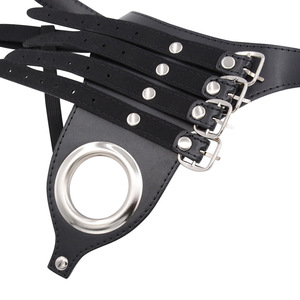 Bondage-uitrusting, strap-on dildo, mannelijke ijzeren ring, kuisheidsgordel, bondage slipjes, draagbare broek, volwassen koppel, flirten, slaaf. - Product Image 2