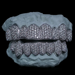 Grillz personnalisés <span class=keywords><strong>en</strong></span> <span class=keywords><strong>argent</strong></span> sterling 925 massif, sertis de moissanite VVS, motif nid d'abeille et zig-zag - Product Image 3