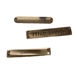 Tas logam logo kustom pakaian ransel huruf berlian imitasi payet buatan tangan Tag ID perangkat keras tag logam logo kustom - Product Image 5