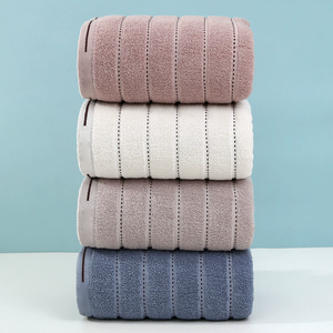 <span class=keywords><strong>Serviette</strong></span> en coton bon marché en gros d'usine absorbante douce <span class=keywords><strong>et</strong></span> confortable adaptée à la <span class=keywords><strong>serviette</strong></span> en coton <span class=keywords><strong>de</strong></span> lavage <span class=keywords><strong>de</strong></span> visage <span class=keywords><strong>de</strong></span> ménage - Product Image 1