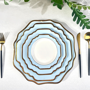 Plato de Presentación Irregular con Diseño de Girasol en Azul y Dorado, Platos de Presentación para Decoración de Bodas, Juego de Vajilla con Diseño de Girasol - Product Image 1