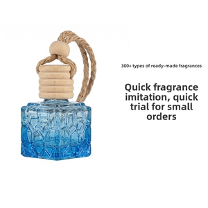 Diffuseur d'huiles essentielles aromathérapeutiques à haute concentration et longue durée, pendentif parfumé pour voiture personnalisé OEM - Product Image 5
