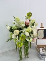 Ornements de boules décoratives sur mesure en gros pour les décorations de mariage, les activités de fête, les décors de scène et la décoration de table