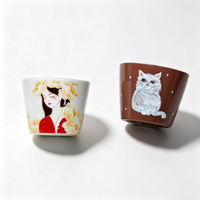 Pot à bougie en céramique fait main, style peint, motif chat et paysage floral, décoration artistique pour la maison, D9.5xH7.5cm, 230ml, durable, personnalisable