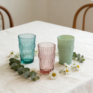 Nuovo Design Bicchiere in Vetro Colorato con Rilievo, Tumbler Vintage Classico Retrò per Acqua e Drink - Product Image 1