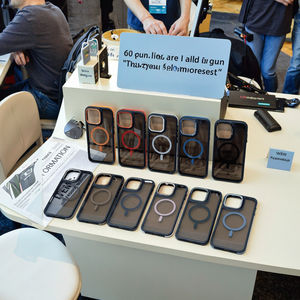 Elegantes fundas magnéticas para teléfonos móviles con lentes de cámara de metal coloridos para <span class=keywords><strong>OPPO</strong></span> Reno 13 <span class=keywords><strong>Funda</strong></span> protectora - Product Image 2