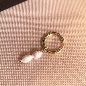 Boucles d'oreilles pendantes en pierre naturelle colorée, design géométrique, perle d'eau douce, plaqué or - Bijoux personnalisés pour femme, cadeau personnalisé - Product Image 4