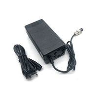 Gx16 84V 1.5A 72V Scooter électrique Chargeur électrique en plastique pour Zero 11x Scooter électrique Pièces détachées Chargeurs de Scooter électrique